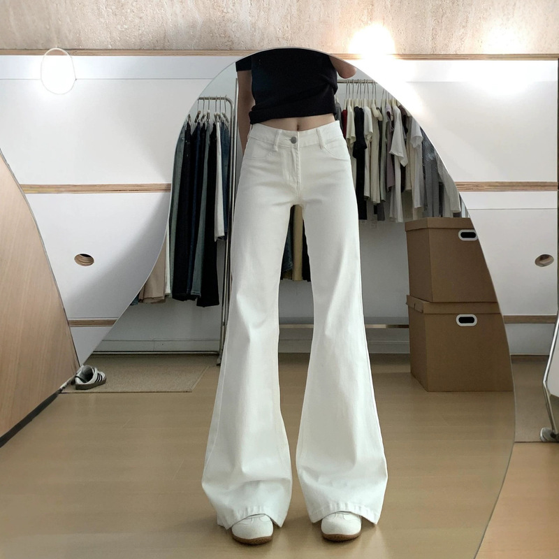 White Non-Tight Flared Pants for Women, Low-Waist Flared Jeans for Petite Women, Slim-Fit Stretchy Wide-Leg Flared Pants White Non-Tight Flared Pants for Women, Low-Waist Flared Jeans for Petite Women, Slim-Fit Stretchy Wide-Leg Flared Pants