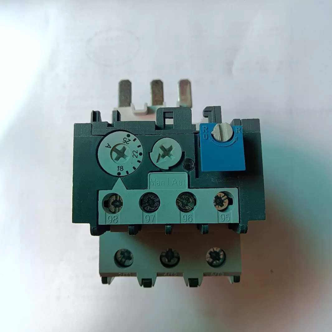 Новый оригинальный тепловой реле TA42DU-25M 18-25A