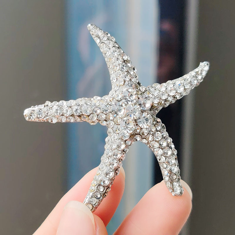 한국식 풀 다이아몬드 귀여운 멀티 컬러 불가사리 브로치 모조 다이아몬드 패션 고급 성격 스타 CORSAGE 브로치 뉴