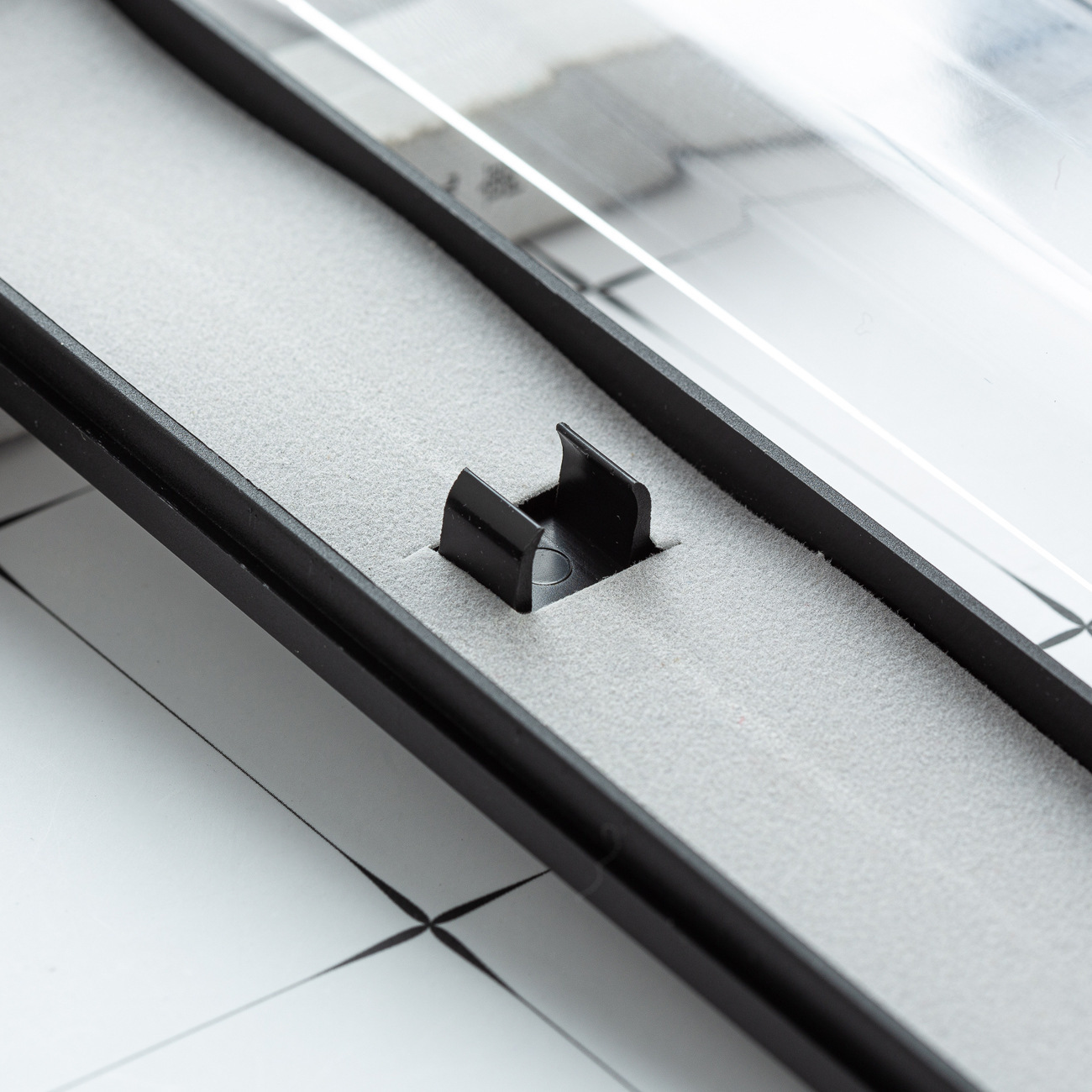 Caja de bolígrafo de cristal transparente en stock caja de almacenamiento de bolígrafo de diamante caja de bolígrafo de plástico rectangular puede imprimir logotipo al por mayor