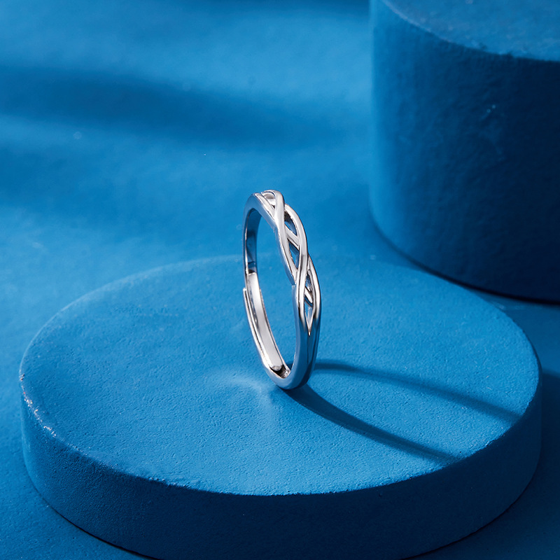 Par de anillo de plata esterlina par de anillo de hombres y mujeres Luz de lujo nicho diseño de alto grado letras abiertas regalo de cumpleaños