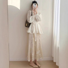 大码胖mm小香风连衣裙女时尚洋气法式上衣+亮片半身裙两件套200斤