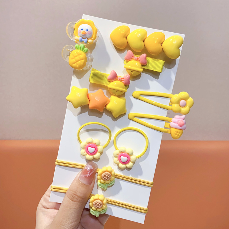 Glossy Heart Flower Resin Small Accessories Cream Glue DIY Mobile Phone Case Hole Shoe Buckle Clothing Water Cup Material Package