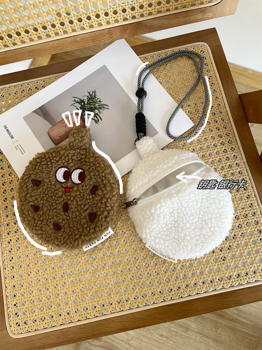 Bolsas de galletas, lindas bolsas de cuello de peluche, expresiones extrañas, bolsas de auriculares, bolsas de cambio, bolsas de almacenamiento de cosméticos