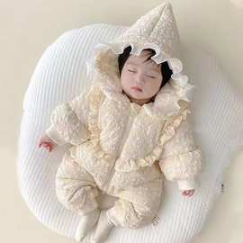 婴儿外穿加厚连体衣韩版女宝宝超萌公主冬季保暖外出抱衣棉服