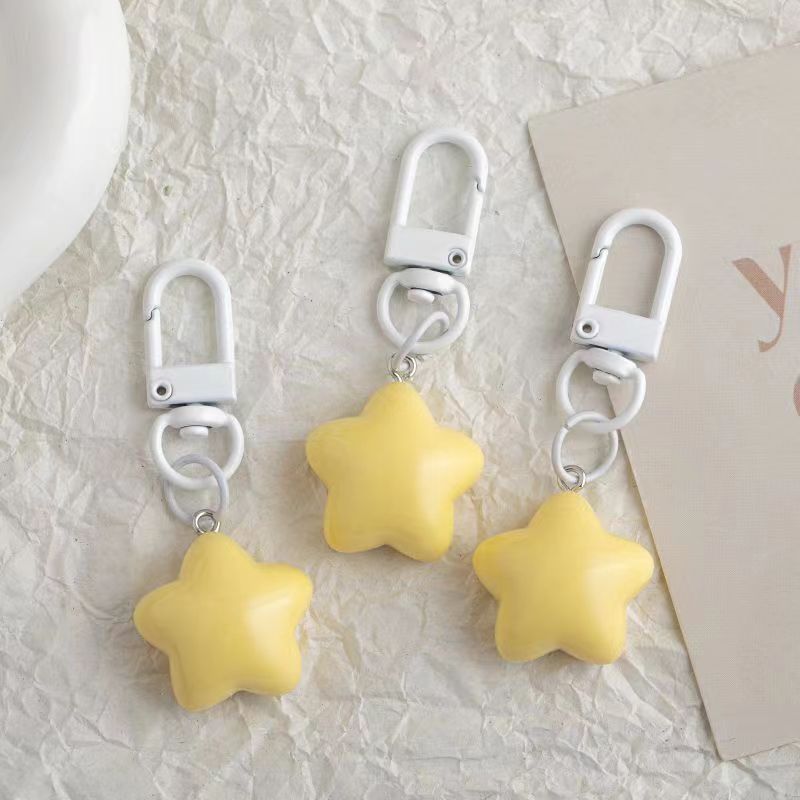 Adorable gordo amarillo leche ligero colgente estrella de niña llavero suave lindo DIY estrella de pentaco regalo de pareja