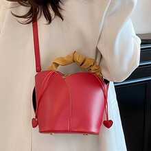 2025新款花瓣包子母包红色婚包新娘包个性手提包质感单肩斜挎包