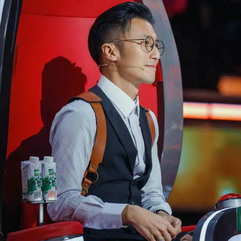 Punk estilo Caballero traje camisa interior correa de cuero marrón Nicholas Tse Feng misma moda correa de remache