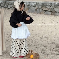 Girls' Black Stylish Top 2024 Spring New Children's Korean Design Bubble Sleeve Unique Subtle Shirt