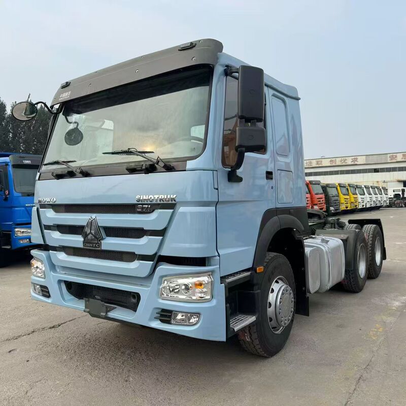 Cross-Border Sale of Sinotruk Howo Rear Eight-Wheel Dump Truck, Front Four Rear Eight Howo Rear Flip Dump Truck, Engineering Vehicle Cross-Border Sale of Sinotruk Howo Rear Eight-Wheel Dump Truck, Front Four Rear Eight Howo Rear Flip Dump Truck, Engineering Vehicle