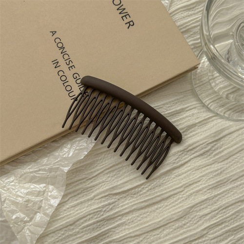 Minimalist matte hair clip for women, bun hair ornament, back of the head messy hair styling tool, hair tie for side bangs fixed hair comb