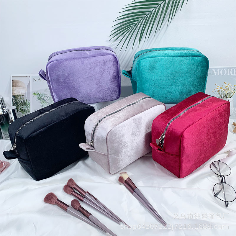 Cross-Border New Velvet Makeup Bag, Fashionable Light Luxury Plush Toiletry Bag, Travel Portable Dopamine-Style Clutch Bag Cross-Border New Velvet Makeup Bag, Fashionable Light Luxury Plush Toiletry Bag, Travel Portable Dopamine-Style Clutch Bag