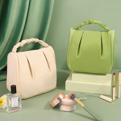 Elegant and Stylish Handheld Makeup Bag with Large Capacity, Portable Travel Case, Skincare Storage Bag, Waterproof Wash Bag, Cloud Design Bag