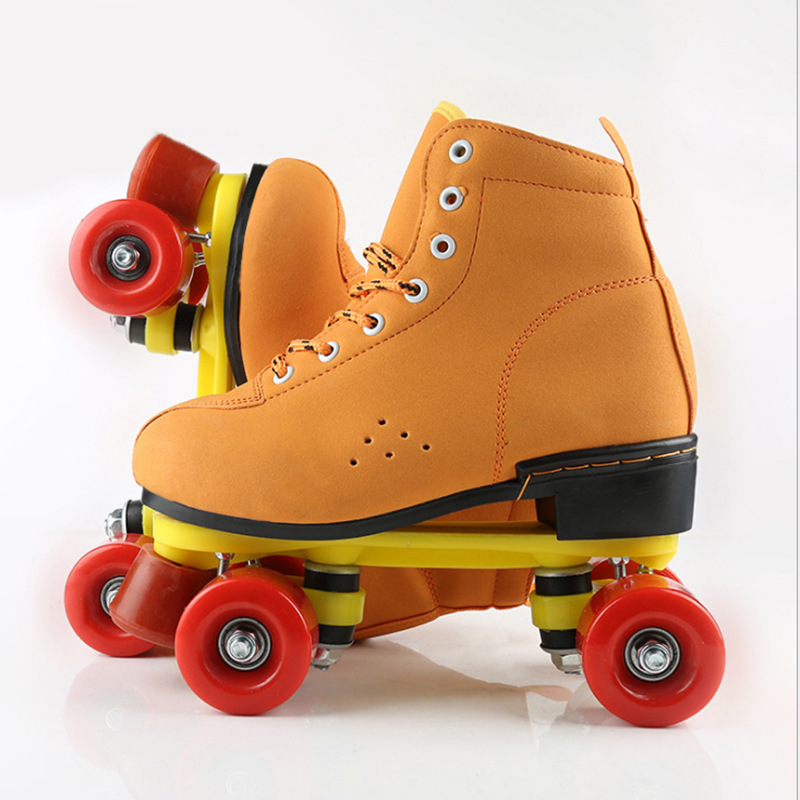 Fábrica al por mayor amarillo transpirable cuero doble fila patines pista de patinaje hombres y mujeres flash patines adultos luminoso patinaje sobre ruedas