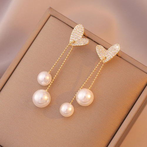 New 925 silver needle full diamond heart-shaped pearl earrings, tassel long rhinestone love niche design earrings