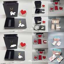台柜爱心限定浮雕口红盒YS家圣小金条气垫盒香水礼品盒自由之水盒
