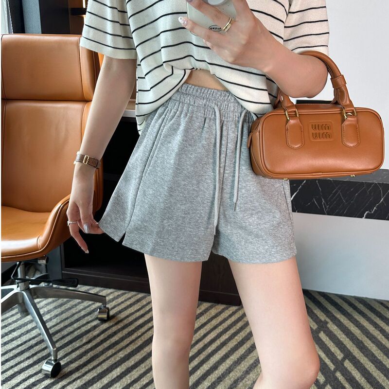 Summer's must-have pants! Women's sporty, simple, casual shorts, new 2026 summer model, loose, breathable, lightweight, straight-leg pants Summer's must-have pants! Women's sporty, simple, casual shorts, new 2026 summer model, loose, breathable, lightweight, straight-leg pants