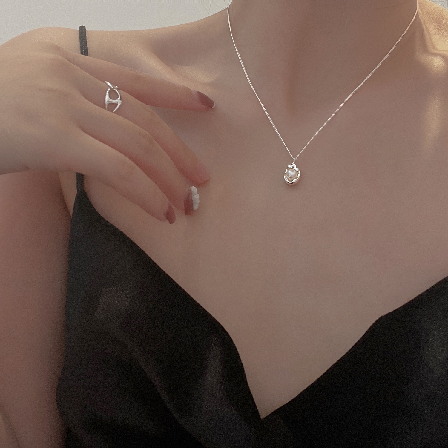 925 Sterling Silver Material Shell Pattern 925 Sterling Silver Artificial Pearls Plating Inlaid Pearls Shell Pendant Necklace