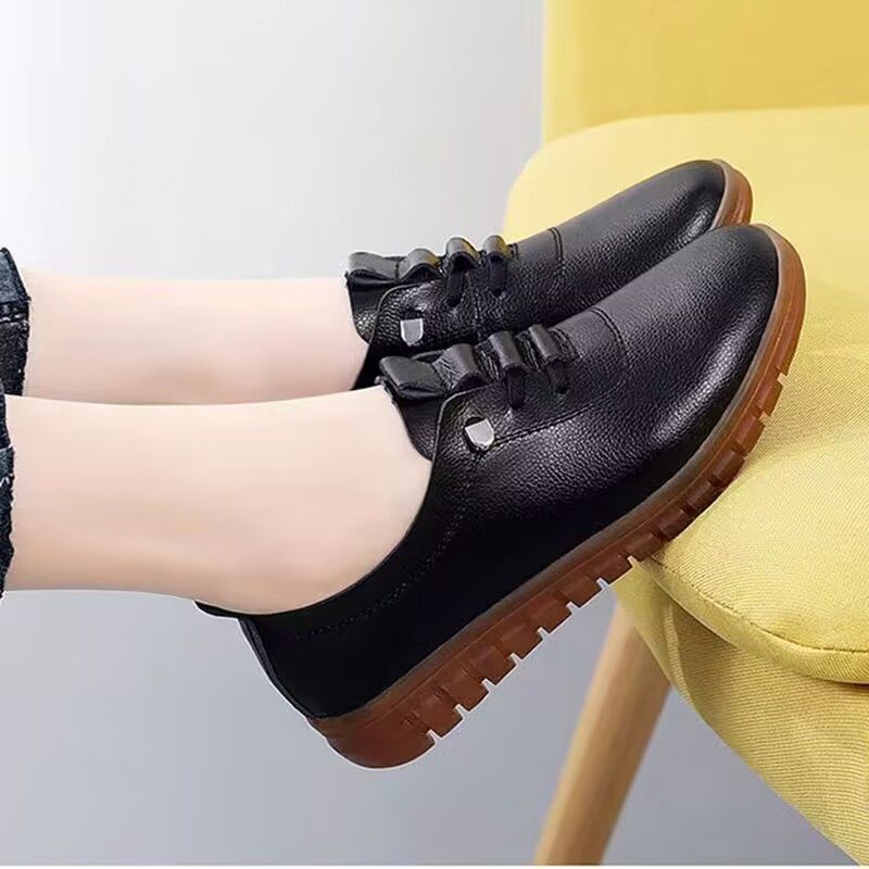 2026 verano nuevos zapatos de cuero suave con suela plana zapatos casuales un pie de zapatos de madre