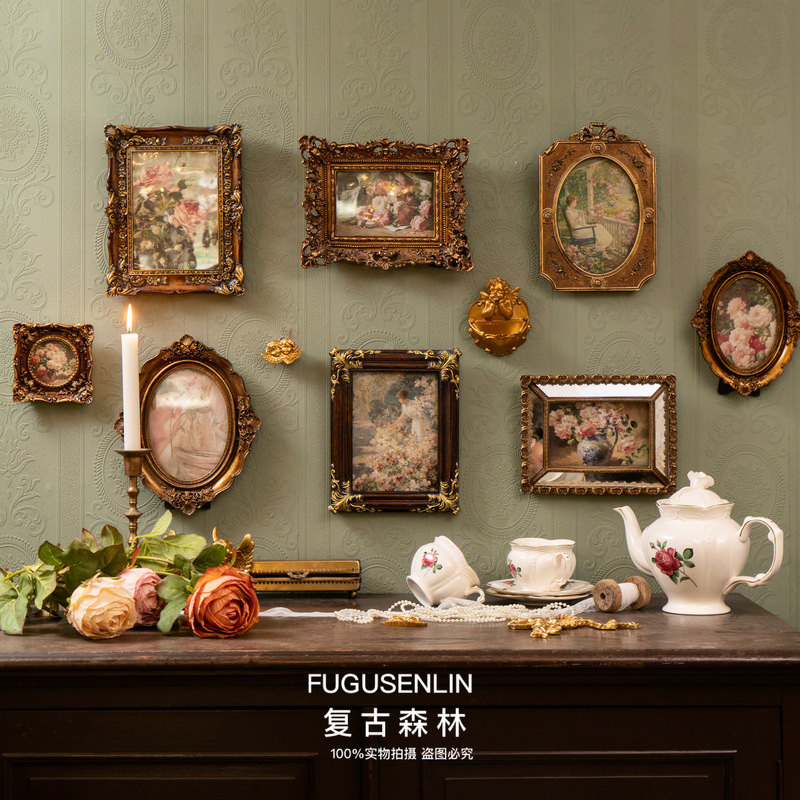 Vintage Embossed Picture Frame Wall Decoration for Home and Guesthouse, Artistic Light Luxury Carved Wall Hanging Photo Wall Vintage Embossed Picture Frame Wall Decoration for Home and Guesthouse, Artistic Light Luxury Carved Wall Hanging Photo Wall