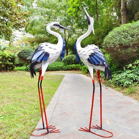 Outdoor Courtyard Lawn Sculpture Crafts Crane Flamingo Ladybug Exported to Europe and the United States Foreign Trade Iron Animal Ornaments