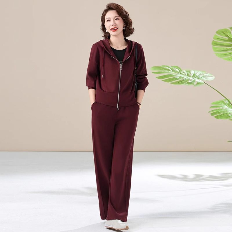 Gongyuweng Casual Sports Mom Outfit Autumn Set for Women 2025 New Middle-Aged and Elderly Jacket Spring and Autumn Stylish Age-Reducing