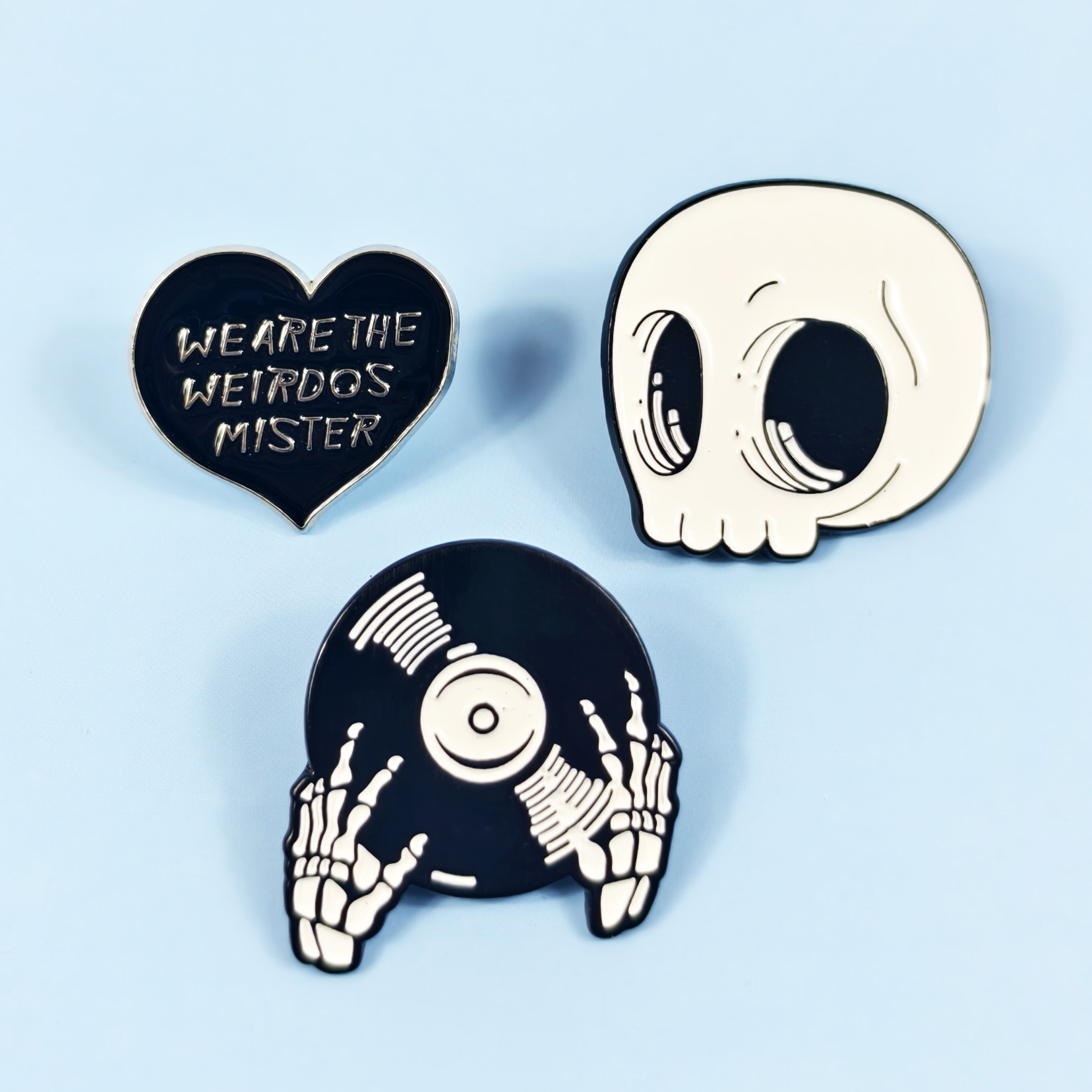 Insignia de metal de estilo punk transfronterizo Calavera de Halloween Divertido estudiante divertido niño mochila niños accesorios de broche