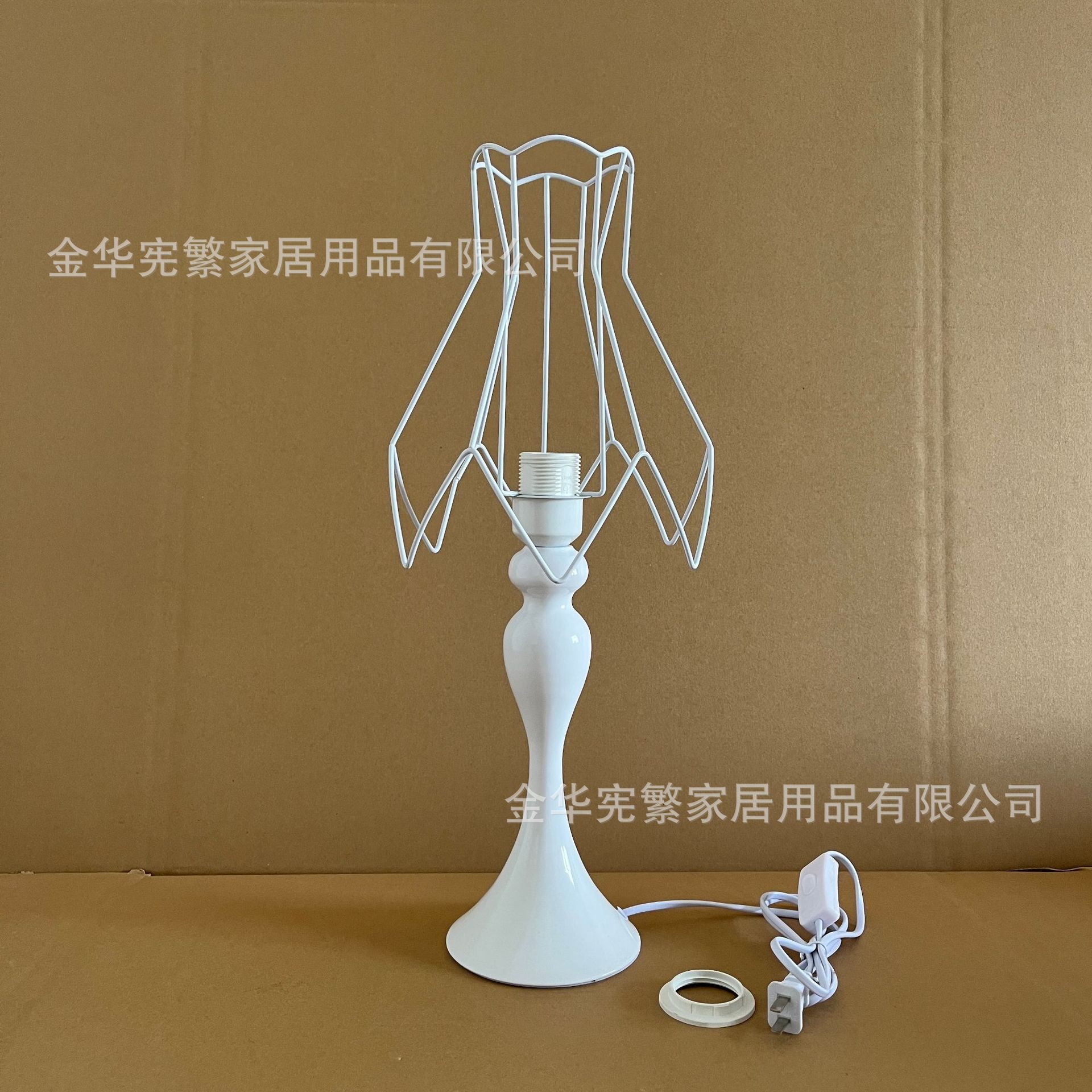 Xianfan pequeño libro rojo recomienda base metálica sirena combinación de marco de hierro con interruptor de botón de cable DIY hecho en casa