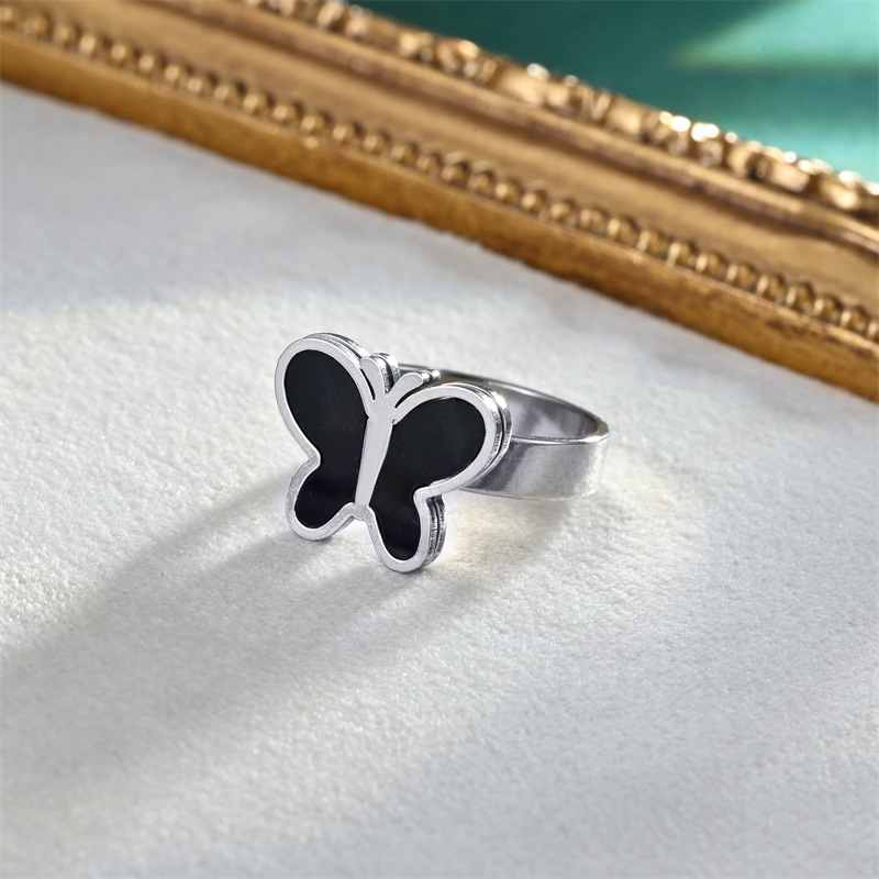 6g Weight Zircon Inlay Material Rings Classification 11, 12, 6 Ring Size 1 Piece Quantity Daily Occasion 304 Stainless Steel Material Geometric, Heart Shape Pattern All Seasons Season Unisex Gender Plating, Hollow Out, Inlay Design Sweet Style Sweet Geometric Heart Shape 304 Stainless Steel Plating Hollow Out Inlay Zircon Unisex Rings Men Band Rings 9
