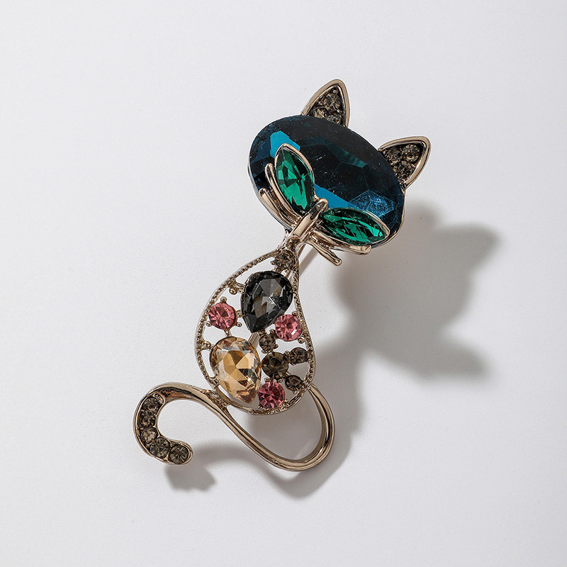 Lindo Y Exquisito Rhinestone Fox Daji Broche Moda Dibujos Animados Animal Suéter Broche Al Por Mayor display picture 6