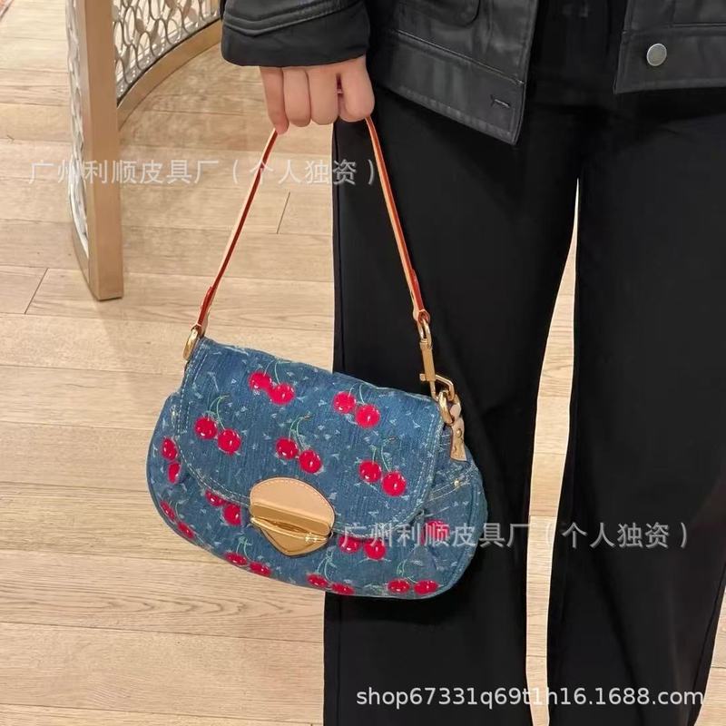外贸高品质樱桃系列元宝丹宁牛仔包手提包腋下刺绣单肩hobo腋下包|undefined
