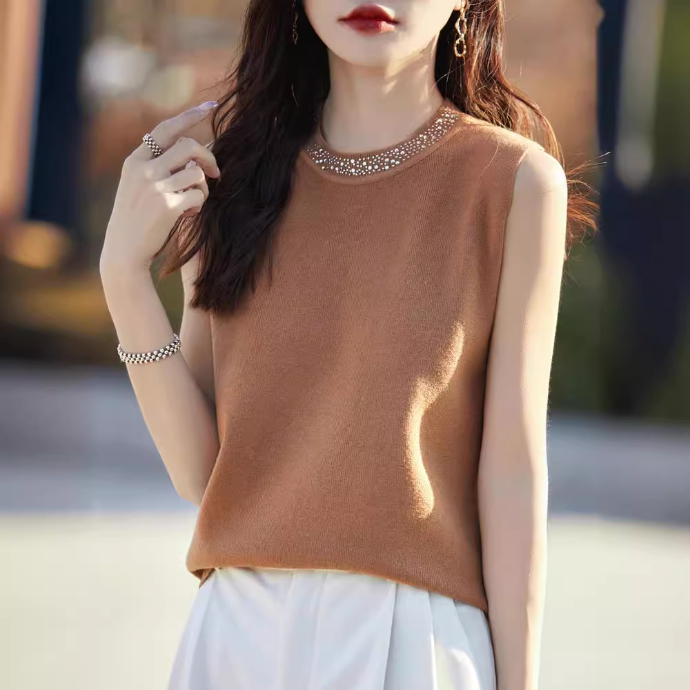 Elegant T-shirt