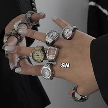 简约时尚朋克手表戒指百搭小众情侣手指表迷你时钟复古创意电子表