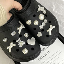 ����Ьdiy������W����С�ܿɲ�ж�b߼��к����YЬ�ۆ��w