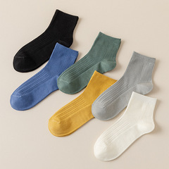 Pure Color Spring and Autumn Men's Mid-Calf Socks, Simple Basic Style, Vertical Ribbed Academic Style, Comfortable Double-Stitch Casual Sports Socks