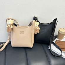 ���QŮ���¿�ܛƤ���ذ�б�������ˮͰ���߼��Іμ�Ҹ�°�bags