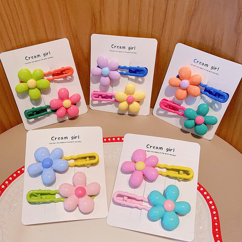 Children cute flower bangs hair clip for girls, Instagram-style, messy hair clips for girls, non-damaging hairpins at the back of the head, hair accessories