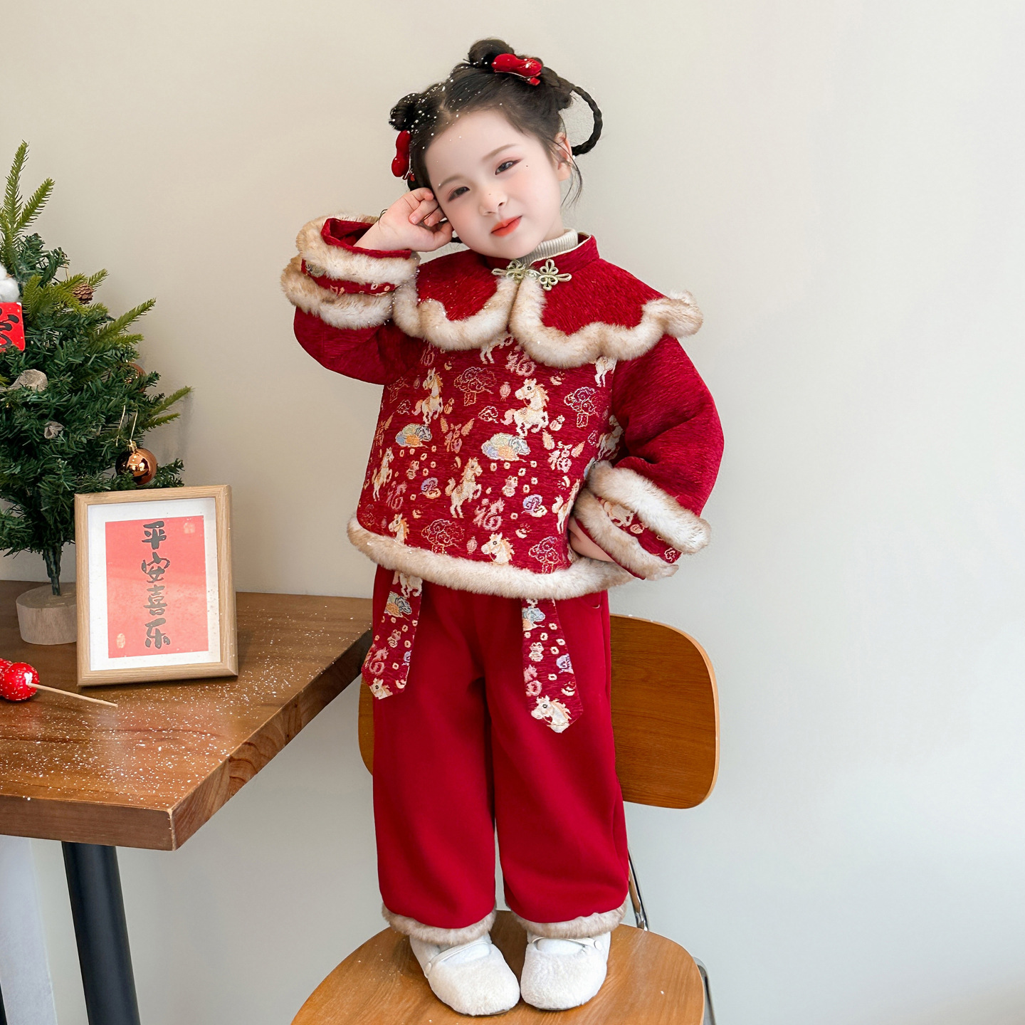 Conjunto de Ropa Tradicional China para Niñas Acolchado Térmico de Poliéster para Año Nuevo Chino image 6