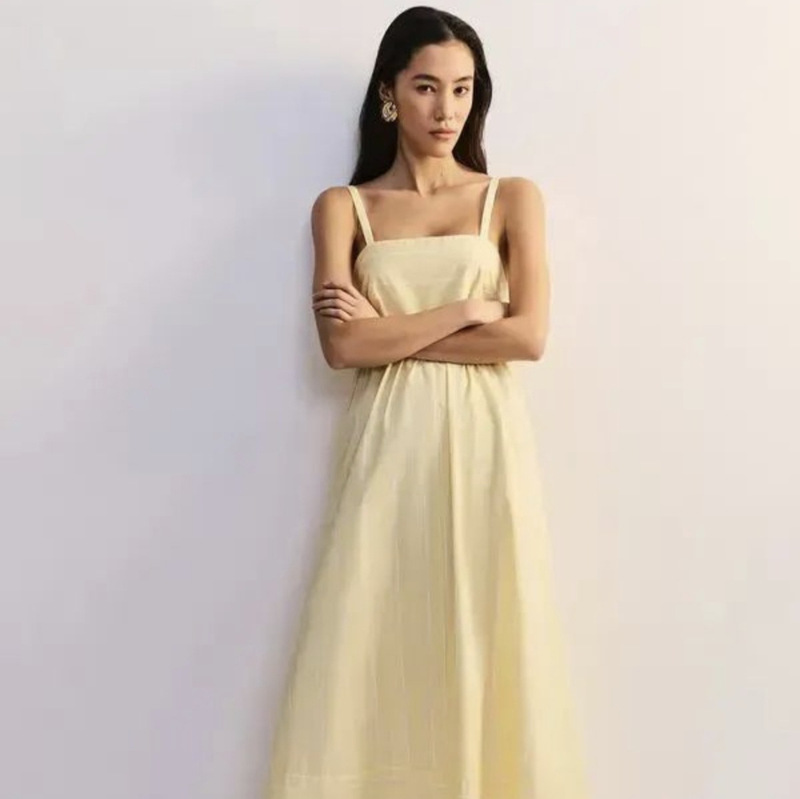2026 New Style French-Style Spaghetti Strap Long Dress, Yellow, Waist-Cinching, Slimming, Summer Sleeveless Dress, Vacation Style Designer Model 2026 New Style French-Style Spaghetti Strap Long Dress, Yellow, Waist-Cinching, Slimming, Summer Sleeveless Dress, Vacation Style Designer Model