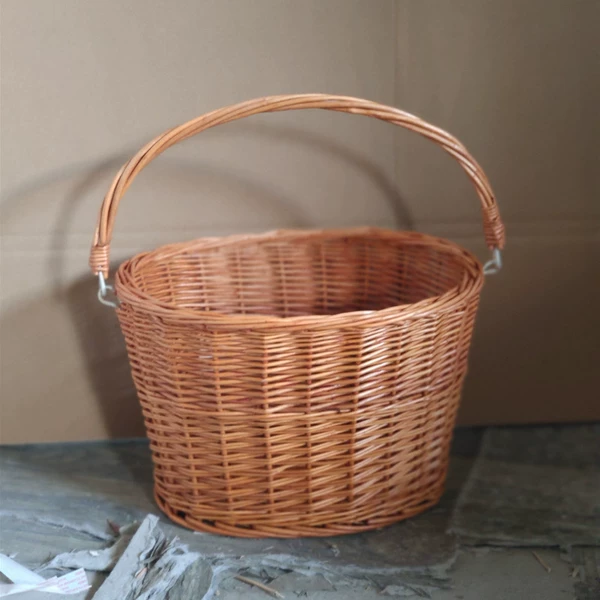 Elliptical cargo car basket