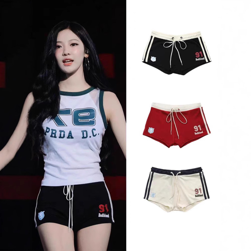 Ning Yizhuo's Same Style Pure Lust Style Printed Badge Letters Contrasting Sexy Shorts Sexy Summer Slim Sports Shorts Ning Yizhuo's Same Style Pure Lust Style Printed Badge Letters Contrasting Sexy Shorts Sexy Summer Slim Sports Shorts