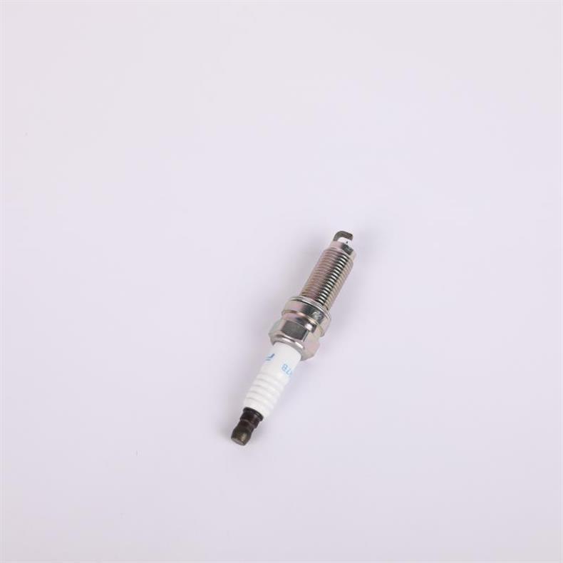 Double Iridium Spark Plugs for Cars, Universally Upgraded, Fuel-Efficient, and Eliminate Shaking