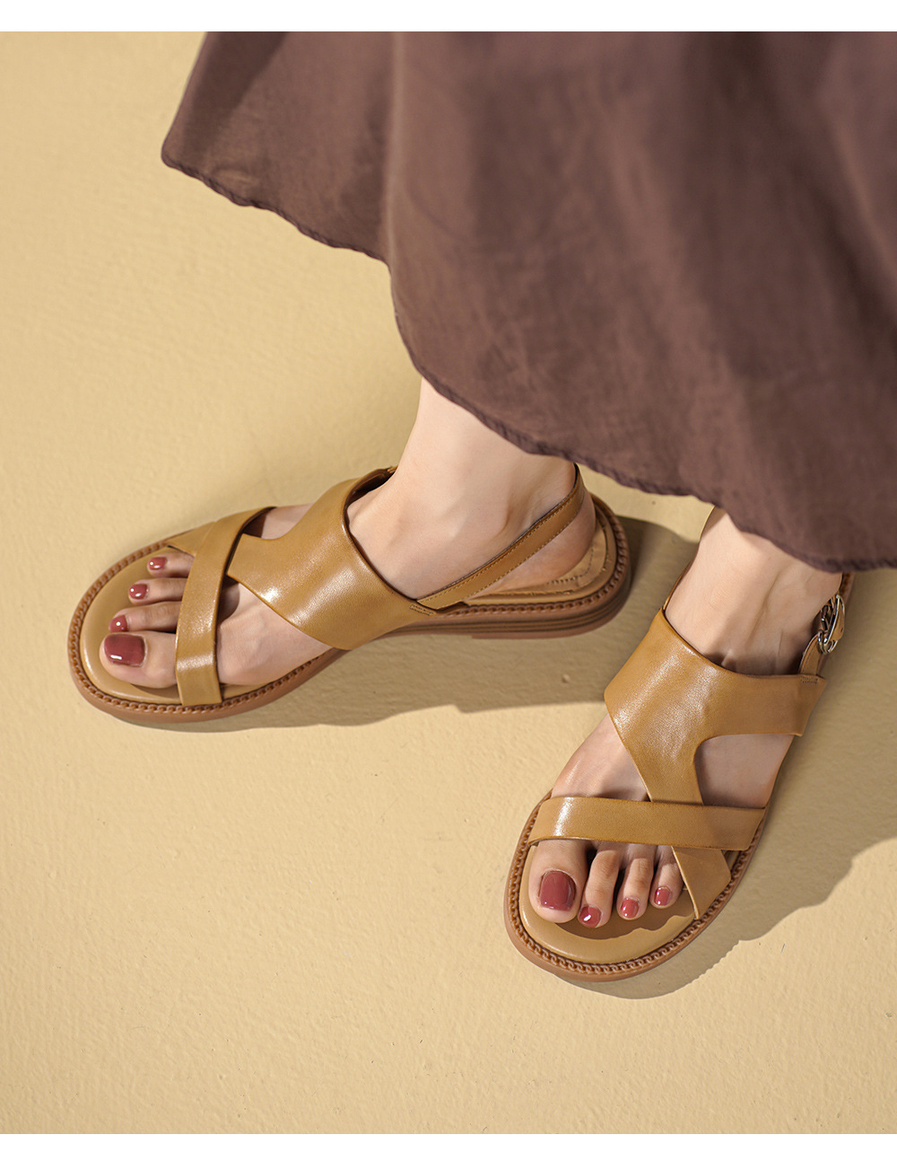 Sandal nữ quai ngang da bò đế bệt phong cách La Mã — Màu trắng nhạt chi tiết 3