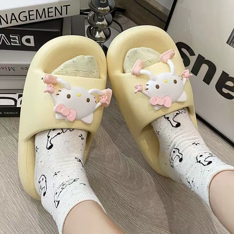 Тапочки женские мультфильмы милые домашние помещения противоскользящие и вонючие купания толстые подошвы носить домашние тапочки женские