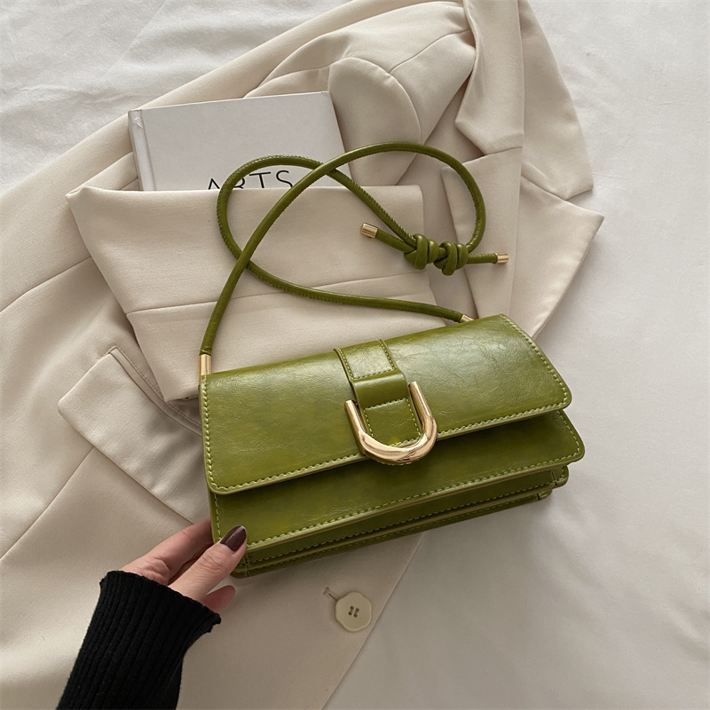 Diseño francés de nicho retro bolso debajo de la axila para mujeres 2024 otoño y invierno nuevo paquete de mano de hombro de alta calidad