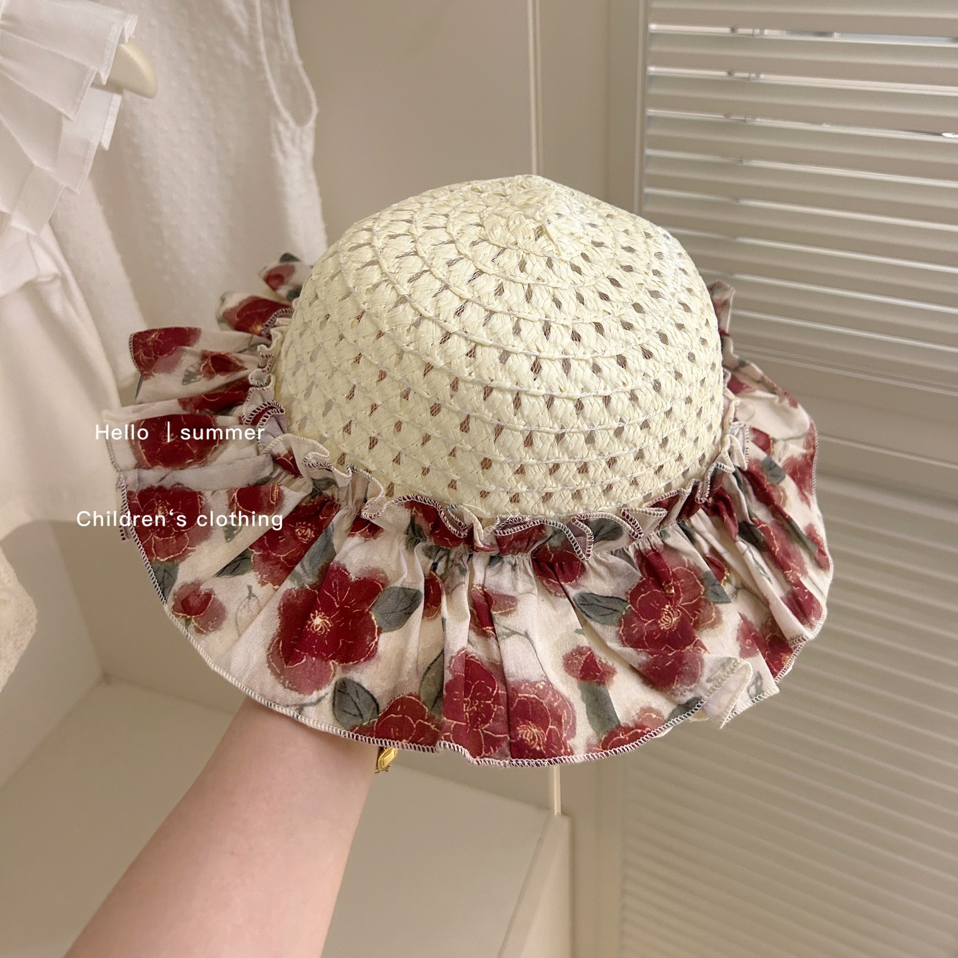 Falda de tirantes florales para siete niñas con limón salado 2025 verano nuevo estilo vestido de costura para niños falda dulce para bebés