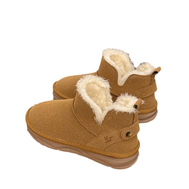 Fashionable keep warm winter chestnut boots platform