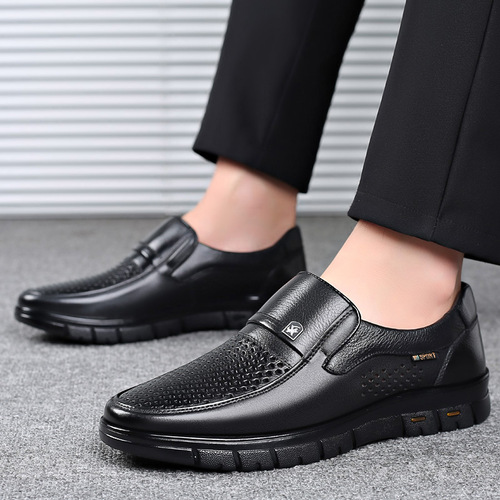 Men's leather sandals non-slip hollow dad casual middle-aged and elderly genuine leather 2024 new summer breathable clogs