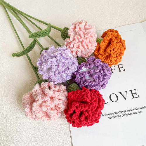 Carnation Hooked Handmade Bouquet DIY Material Kit Yarn Set Complete Self-Made Crochet Mother's Day Gift for Mom