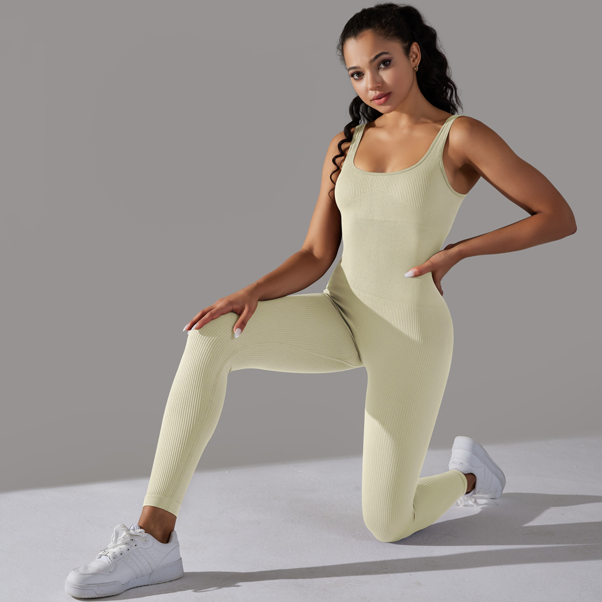 Simple Style Solid Color Nylon Cotton Blend U Neck Active Sets Skinny Pants display picture 68